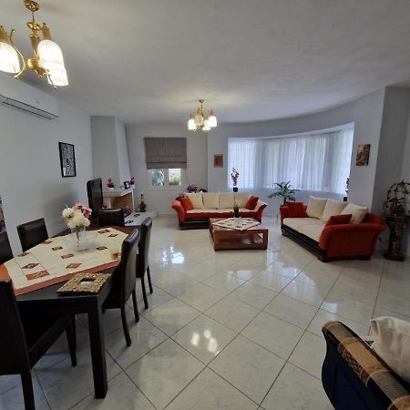 Appartement Lirika'S Airport House à Artemi Extérieur photo